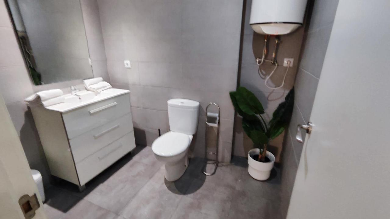 Boutique 2 Apartamento Ave Centro Lleida Bagian luar foto